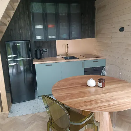 Sosnowy Gaj Holiday home *