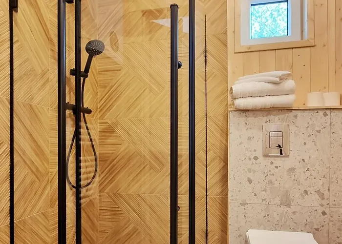 Sosnowy Gaj بيت للعطل *